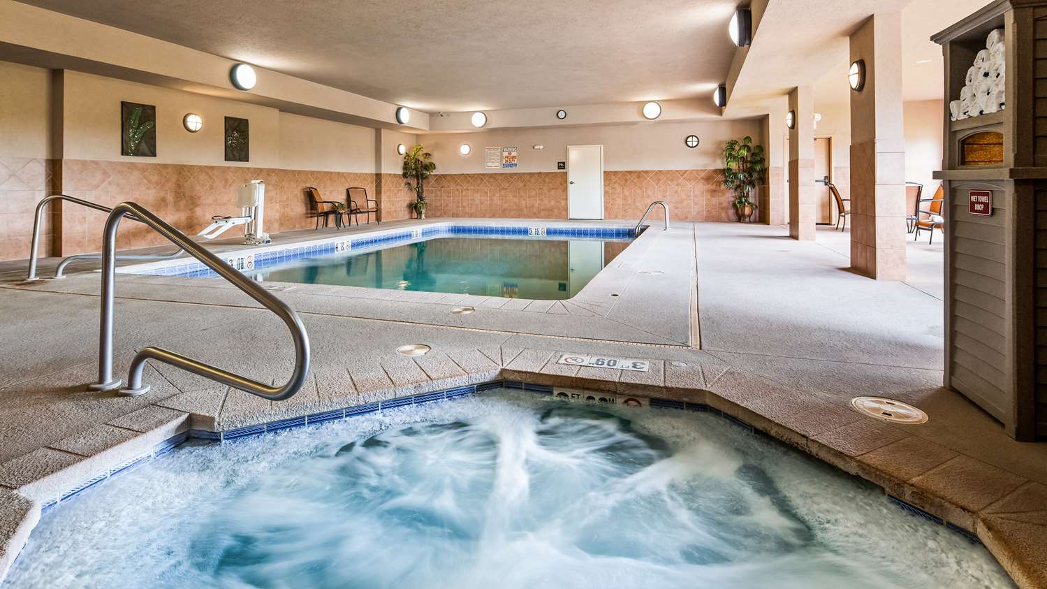 Best Western Plus Capital Inn Jefferson City, MO See Discounts