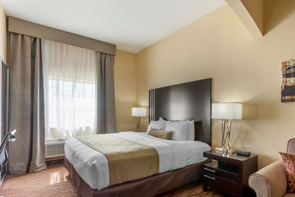 - Best Western Plus Capital Inn Jefferson City
