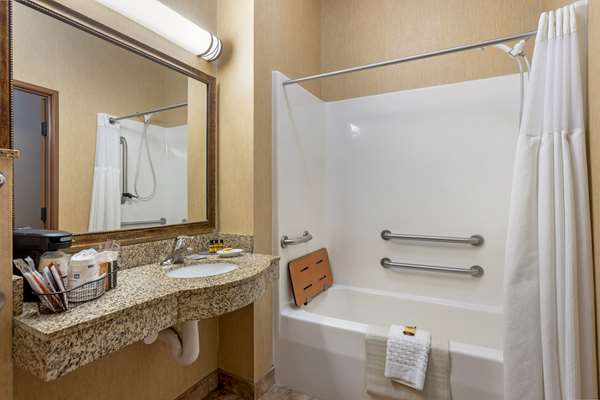  - Best Western Plus Capital Inn Jefferson City