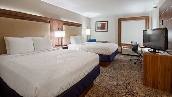  - Best Western Plus Kansas City Airport Hotel - I-29, Exit 12