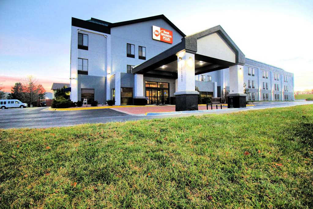 Best Western Plus KC Airport-KCI East