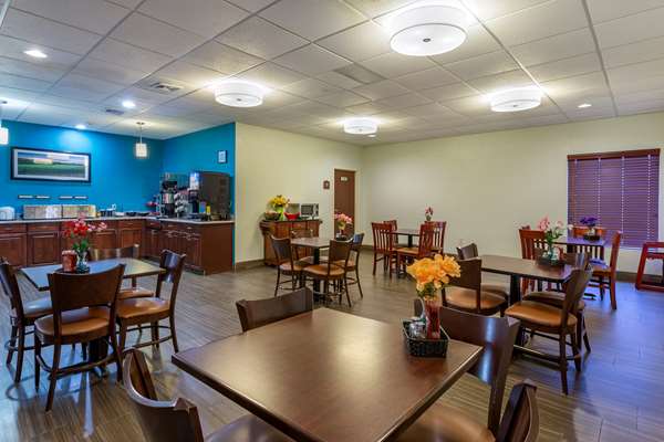 Amenities - Best Western Plus Springfield Airport Inn - I-44, Exit 72