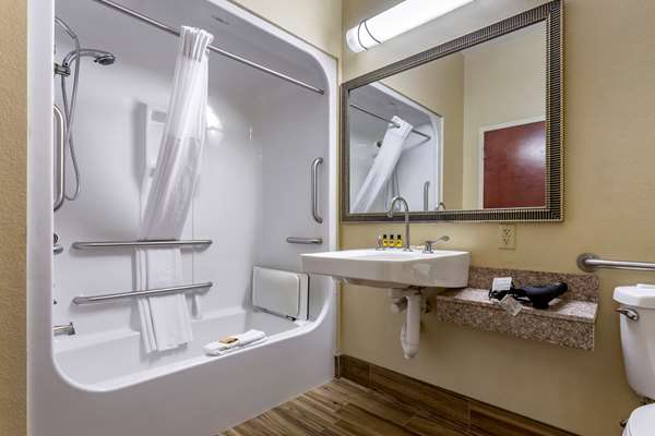  - Best Western Plus Springfield Airport Inn - I-44, Exit 72