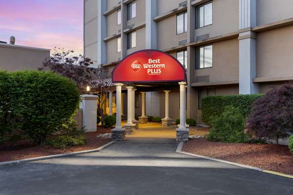 Exterior view - Best Western Plus - The Charles Hotel St Charles - I-70, Exit 229B