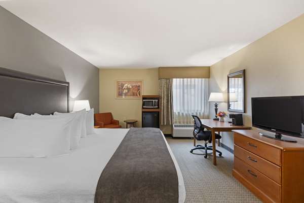  - Best Western Plus - The Charles Hotel St Charles - I-70, Exit 229B