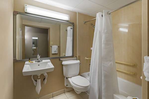  - Best Western Plus - The Charles Hotel St Charles - I-70, Exit 229B