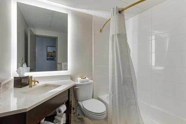  - Best Western Plus - The Charles Hotel St Charles - I-70, Exit 229B