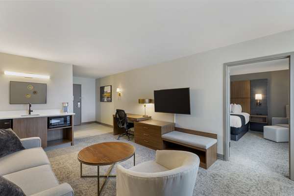  - Best Western Plus - The Charles Hotel St Charles - I-70, Exit 229B