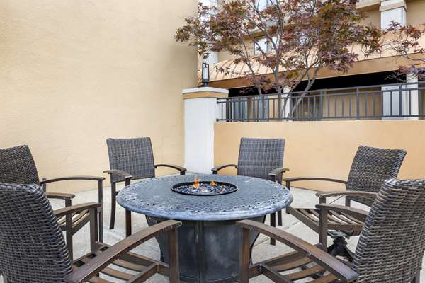  - Best Western Plus - The Charles Hotel St Charles - I-70, Exit 229B