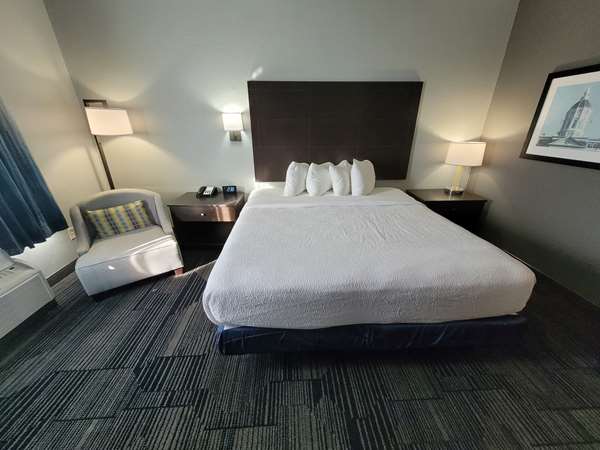  - Best Western Plus Columbia Inn - I-70, Exit 128A