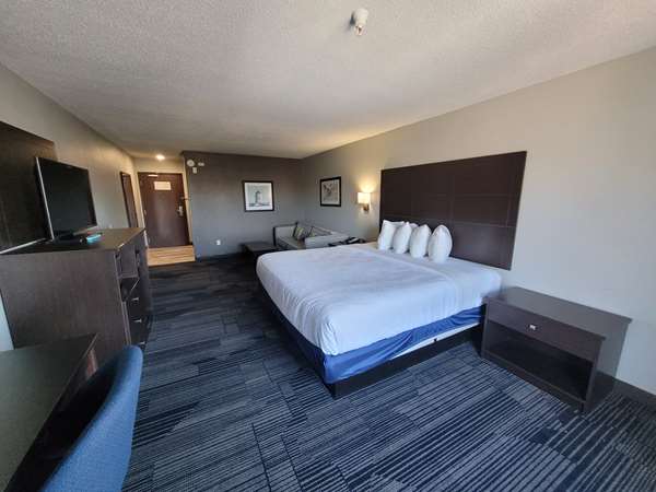  - Best Western Plus Columbia Inn - I-70, Exit 128A