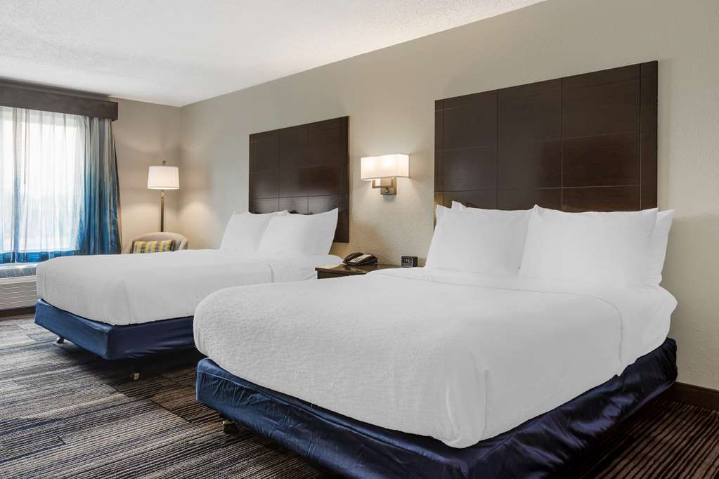 Best Western Plus Columbia Inn-guestroom-Guest Room,On-Site.jpg