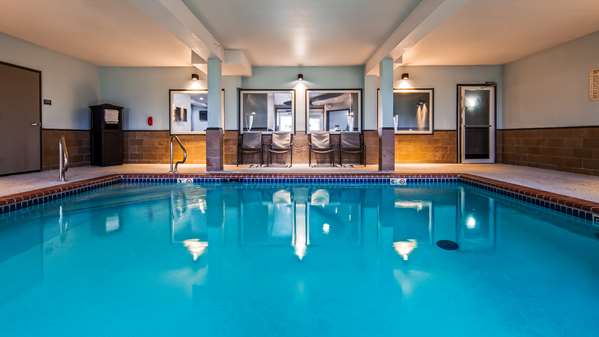 Pool - Best Western Mt Vernon Inn