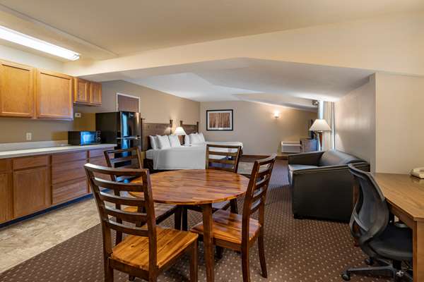  - Best Western Desert Inn West Yellowstone