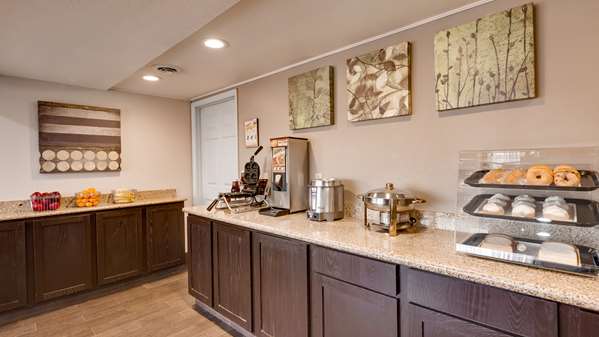 Amenities - Best Western War Bonnet Inn Miles City