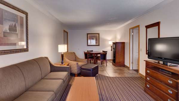  - Best Western War Bonnet Inn Miles City