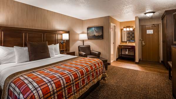 - Best Western Plus Flathead Lake Inn & Suites Kalispell