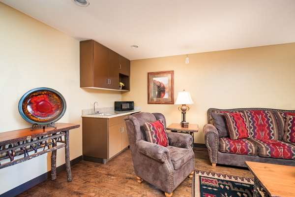 Suite - Best Western Plus Kelly Inn & Suites Billings - I-90, Exit 447