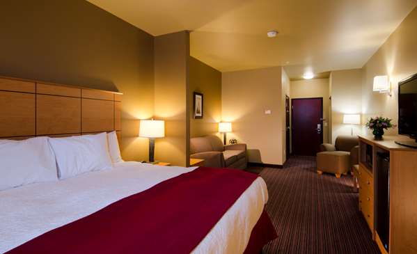 Suite - Best Western Golden Prairie Inn & Suites Sidney