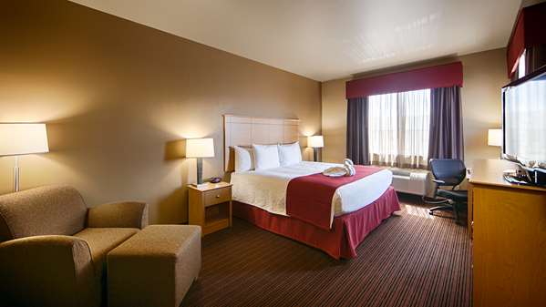  - Best Western Golden Prairie Inn & Suites Sidney