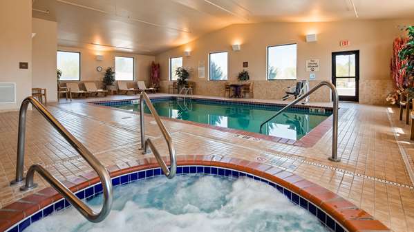 Pool - Best Western Golden Prairie Inn & Suites Sidney