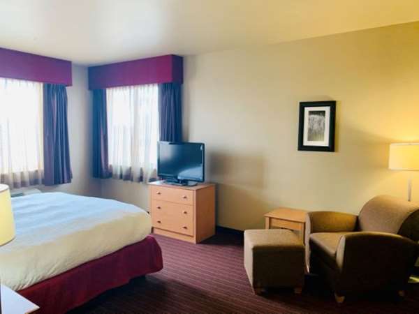 Suite - Best Western Golden Prairie Inn & Suites Sidney