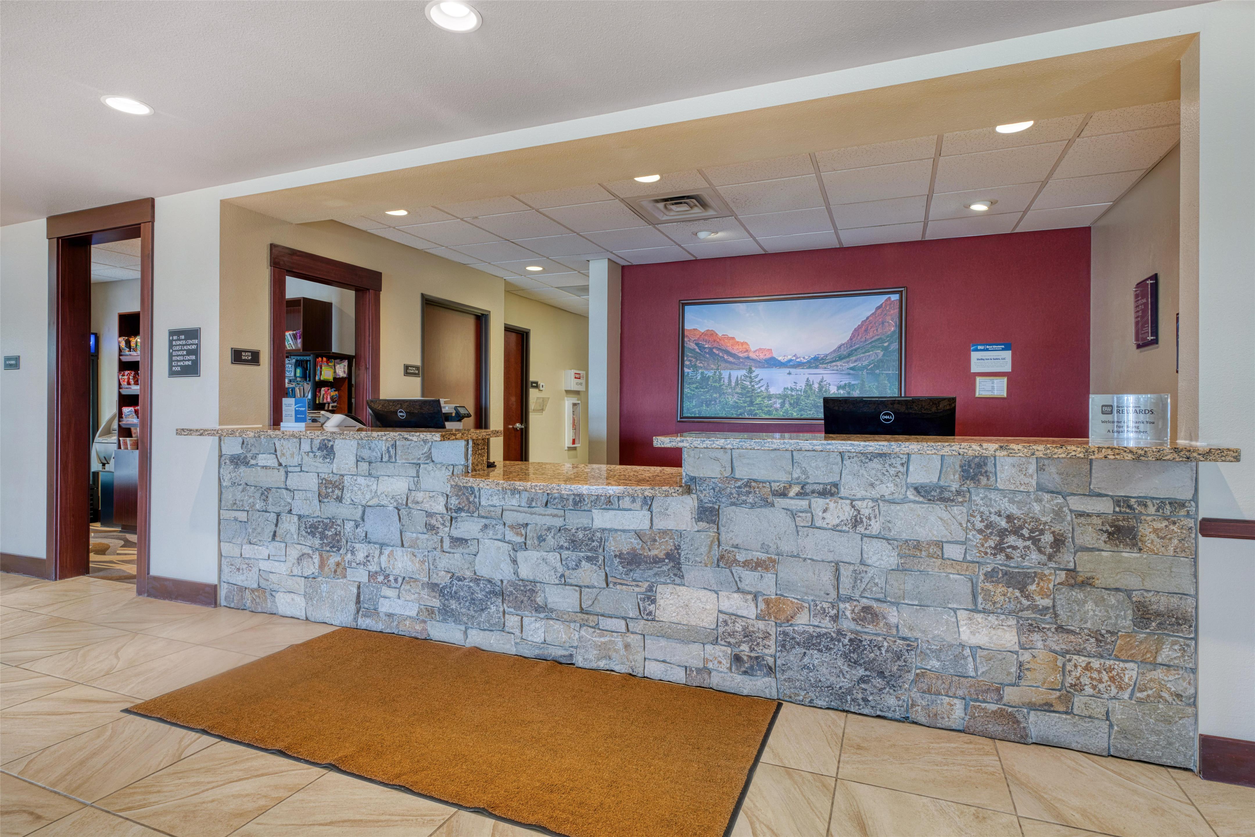 Lobby / Reception | Best Western Shelby Inn & Suites