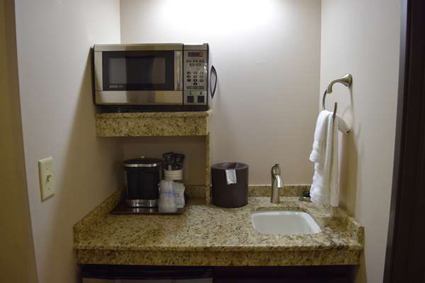  - Best Western Plus Havre Inn & Suites