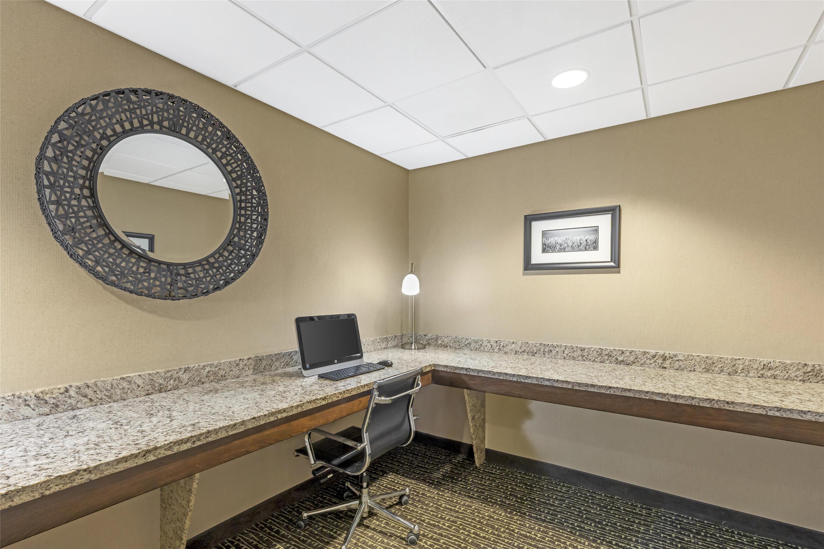 Business Center | Best Western Plus Havre Inn & Suites