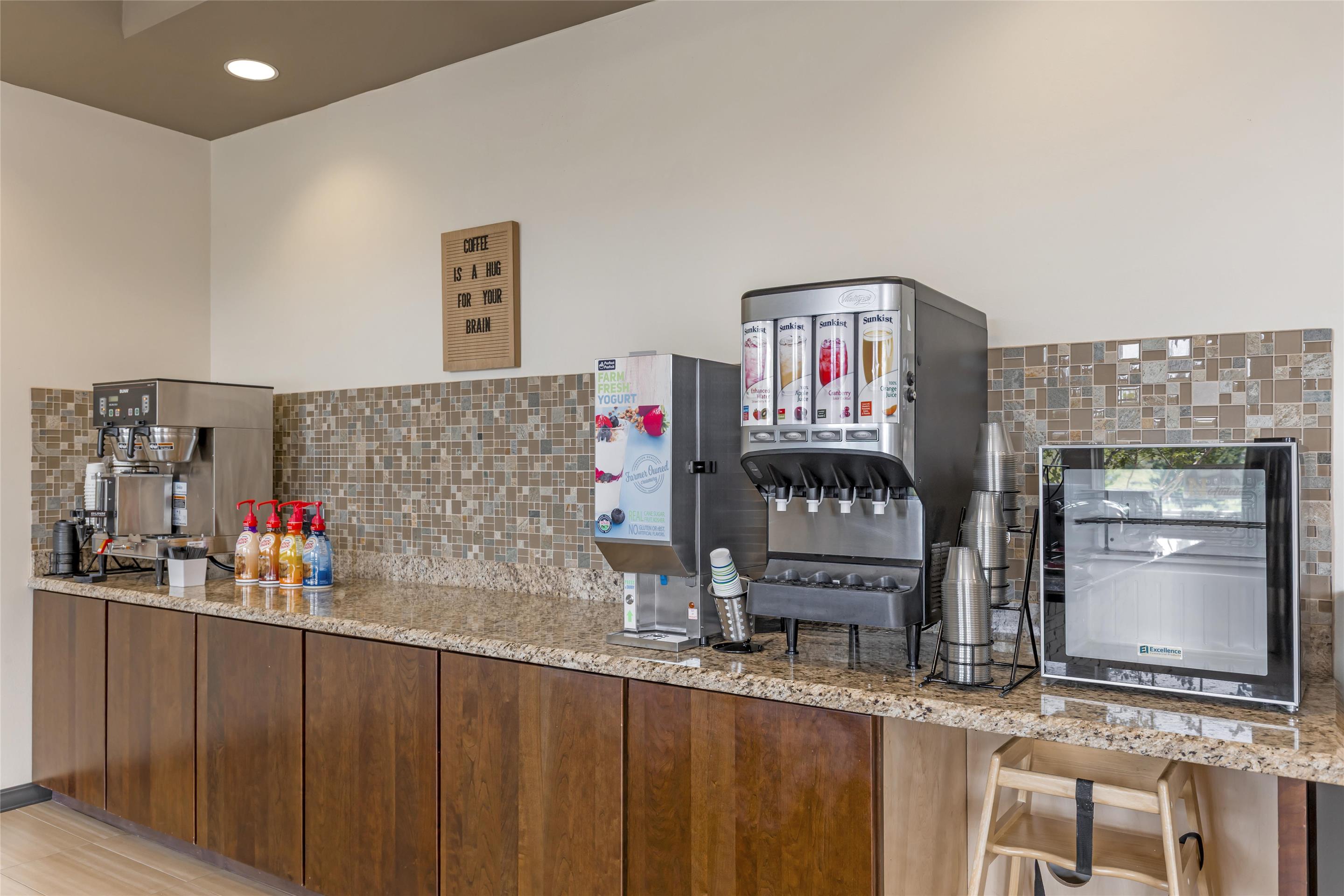 Breakfast Area | Best Western Plus Havre Inn & Suites