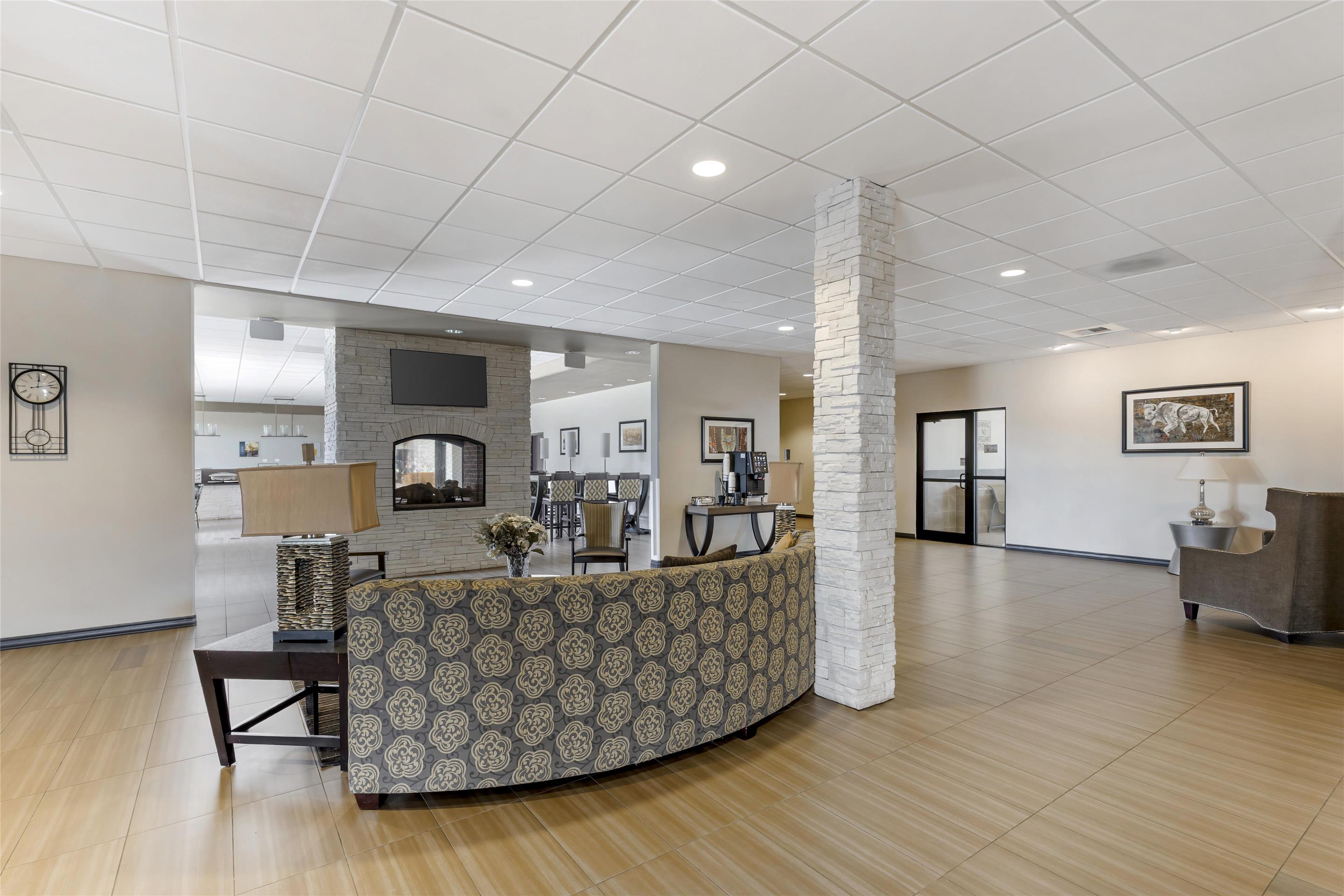 Lobby / Reception | Best Western Plus Havre Inn & Suites