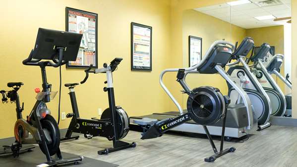 Fitness/ Exercise Room - Best Western Plus Mid Nebraska Inn & Suites Kearney - I-80, Exit 272