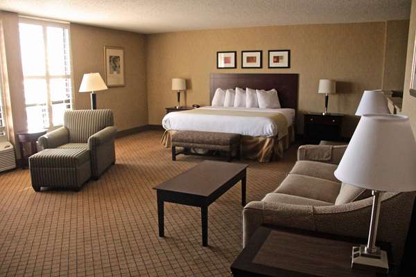 Suite - Best Western Plus York Hotel - I-80, Exit 353