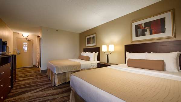  - Best Western Plus York Hotel - I-80, Exit 353