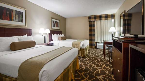  - Best Western Plus York Hotel - I-80, Exit 353