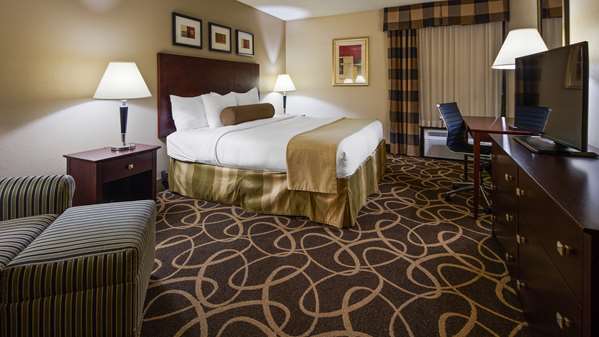  - Best Western Plus York Hotel - I-80, Exit 353