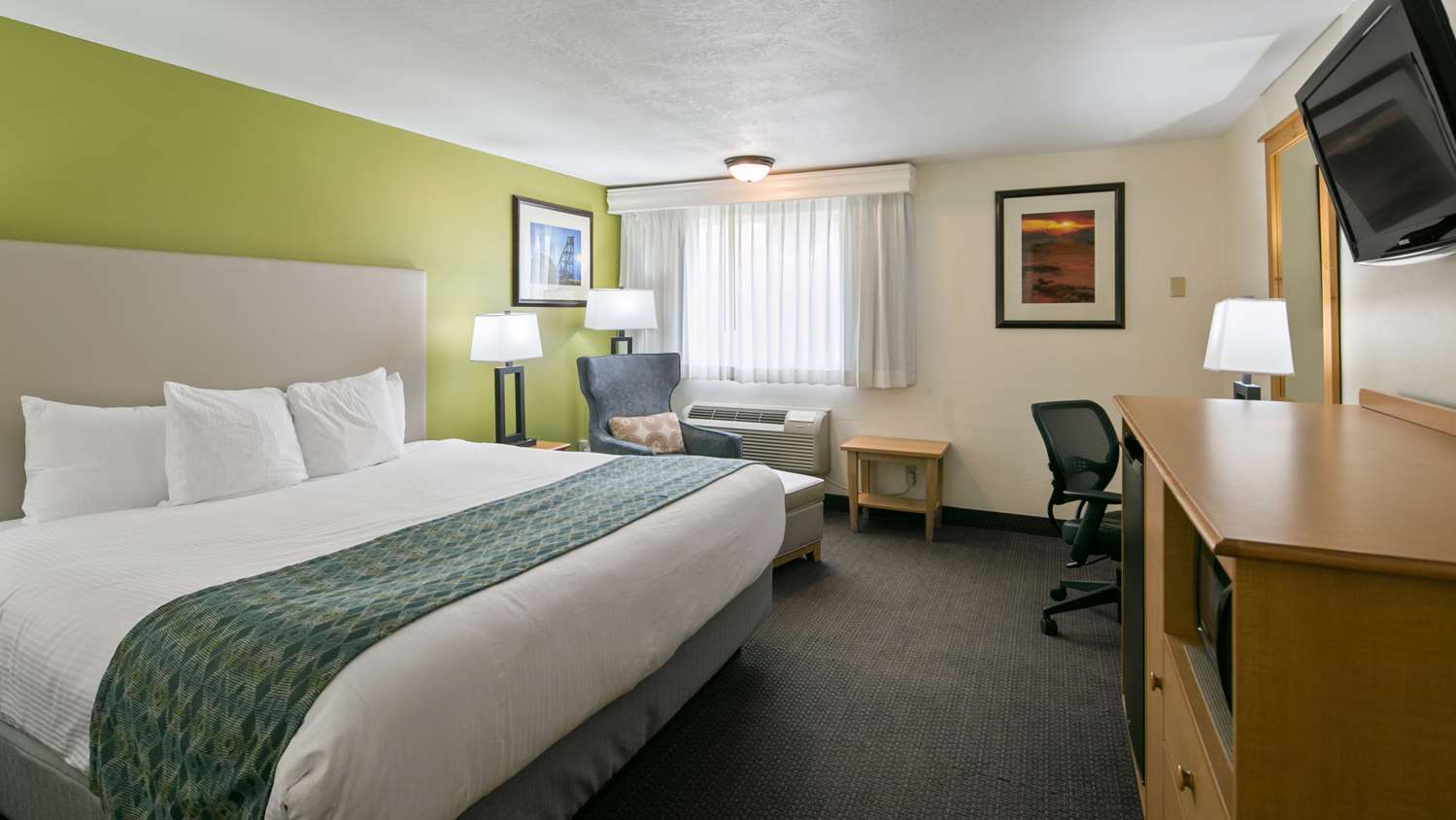 Best Western HiDesert Inn Tonopah, NV See Discounts