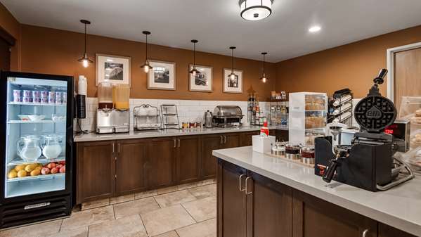 Amenities - Best Western Hi-Desert Inn Tonopah