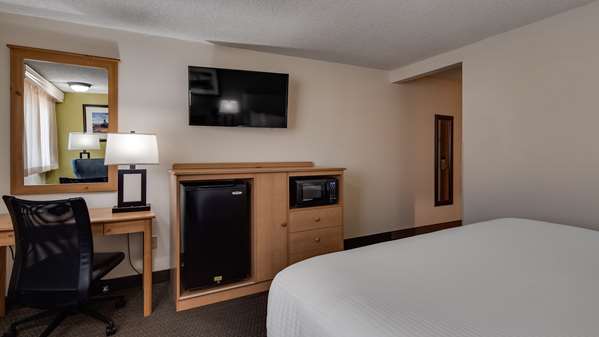  - Best Western Hi-Desert Inn Tonopah