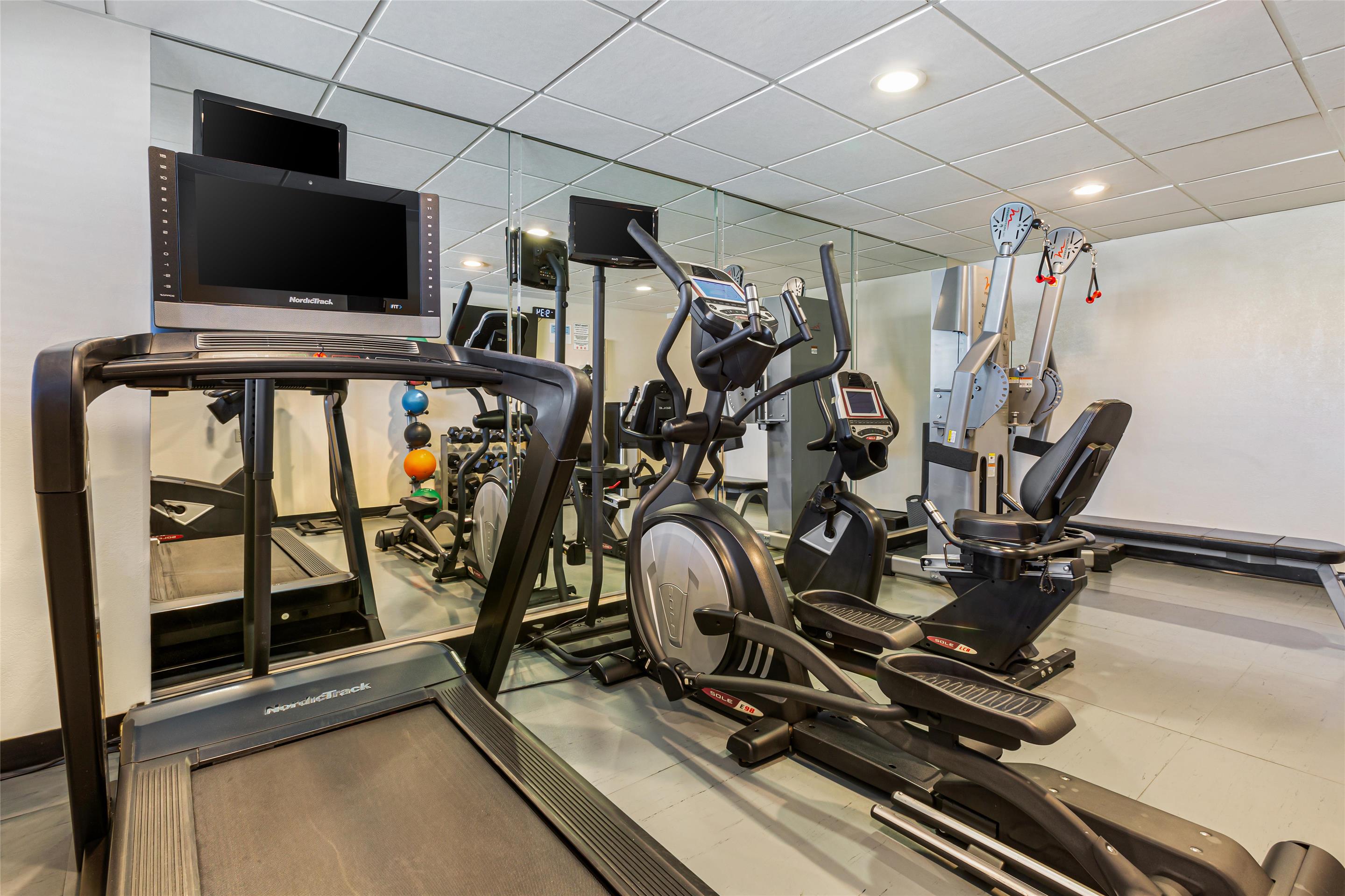 Fitness Center | Best Western Hi-desert Inn