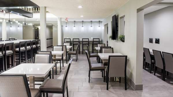 Amenities - Best Western McCarran Inn Las Vegas