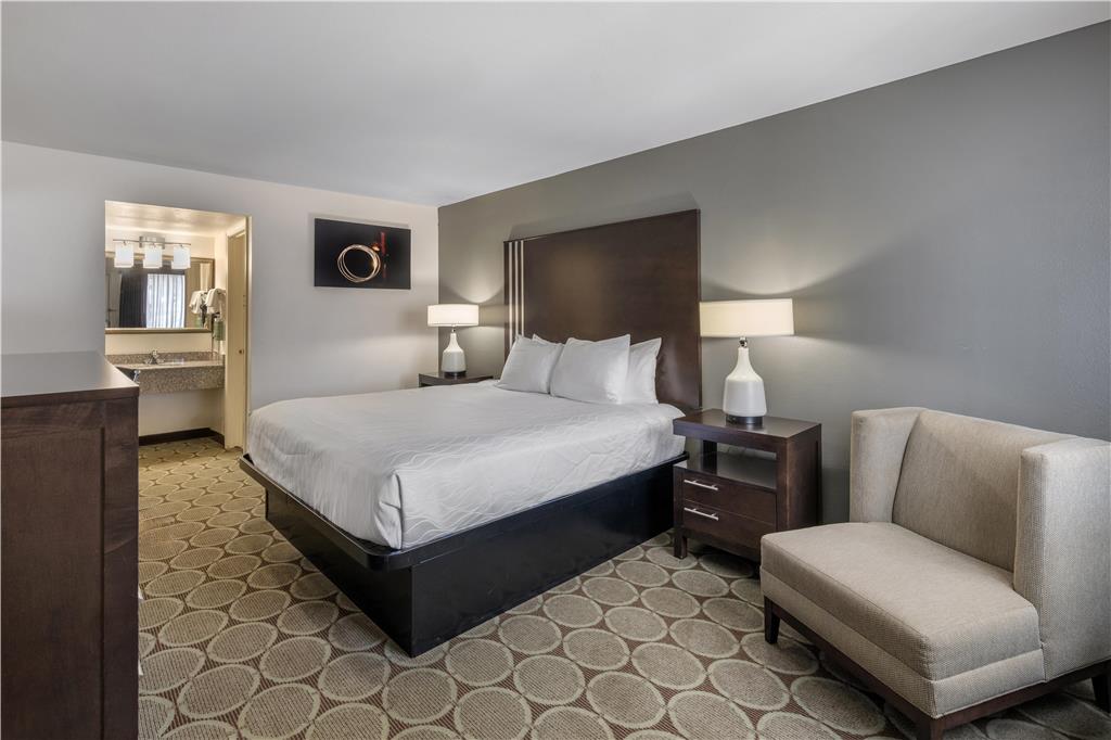 Best Western Pahrump Oasis-guestroom-Guest Room,On-Site.jpg