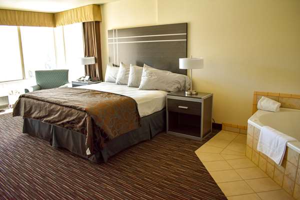 Suite - Best Western Topaz Lake Inn