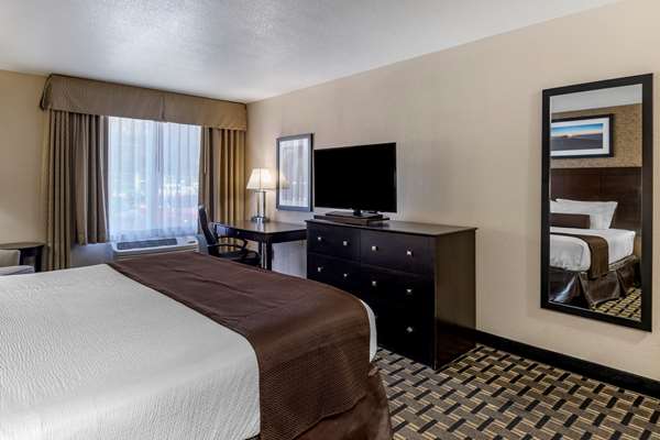  - Best Western Plus Las Vegas West Hotel