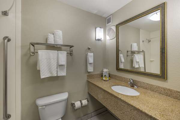  - Best Western Plus Henderson Hotel