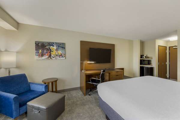 - Best Western Plus Henderson Hotel