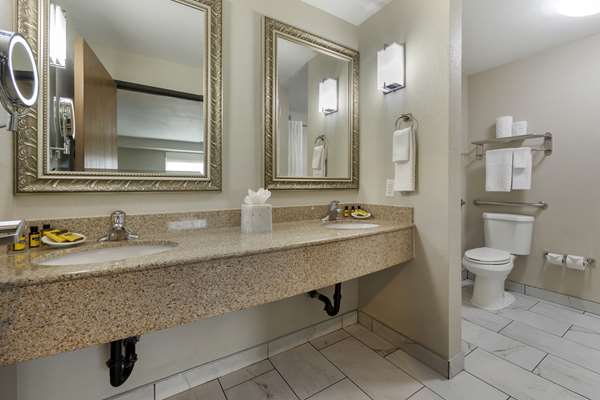  - Best Western Plus Henderson Hotel