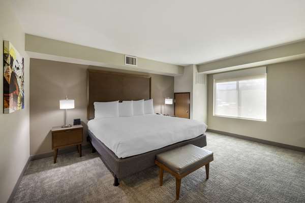  - Best Western Plus Henderson Hotel