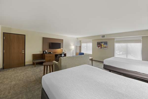  - Best Western Plus Henderson Hotel