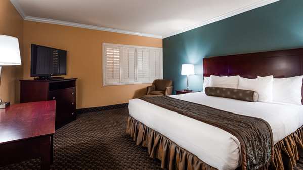  - Best Western Plus Casino Royale Inn Las Vegas - I-15, Exit 39